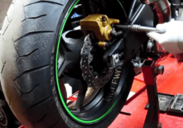 cara menyetel keseimbangan roda ban sepeda motor